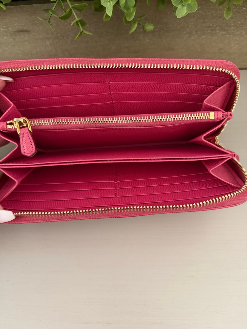 Prada Hot Pink Saffiano Zip Wallet w| Gold Logo - Picture 7 of 16